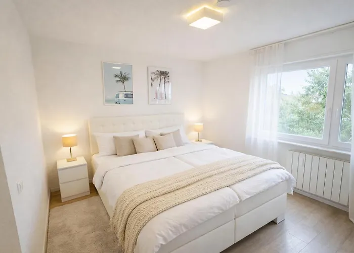 Appartamento Moderne 3-zi, King-size Betten, Kueche, Badewanne